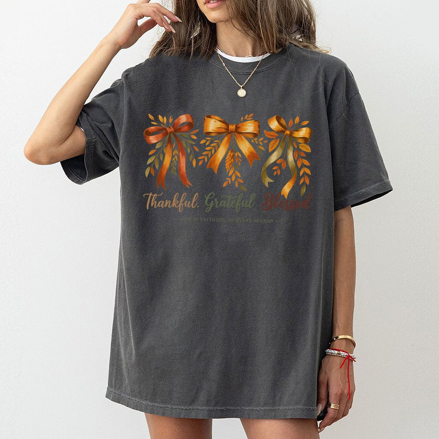 Thankful Grateful Blessed T-Shirt | Fall Aesthetic Coquette Bows Design | 100% Premium Cotton | Christian Thanksgiving Gift for Her