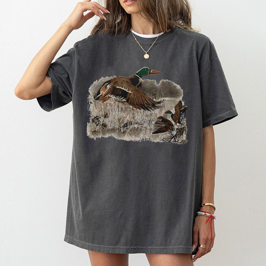 Vintage Mallard Duck T-Shirt | Retro Wildlife Bird Graphic Art | Premium 100% Cotton Tee | Outdoor Nature Lover Gift for Men and Women