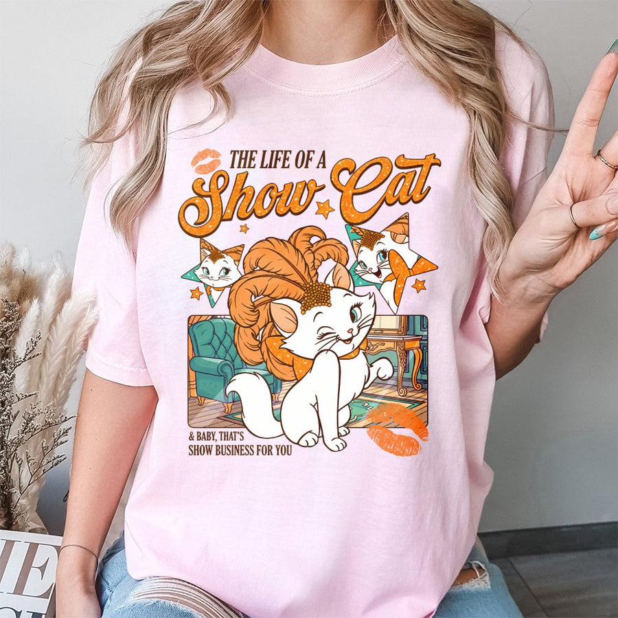 Show Cat Graphic T-Shirt | Cute Retro Theatre Kitten Design | 100% Premium Cotton Tee | Funny Pet Lover Gift for Women and Men