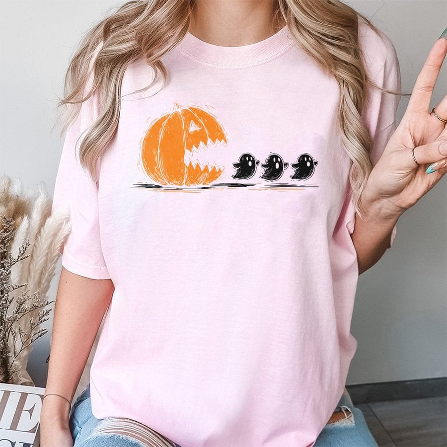 Halloween Pumpkin T-Shirt | Funny Retro Arcade Game Ghost Parody | Premium 100% Cotton Tee | Gift for Gamers and Horror Fans