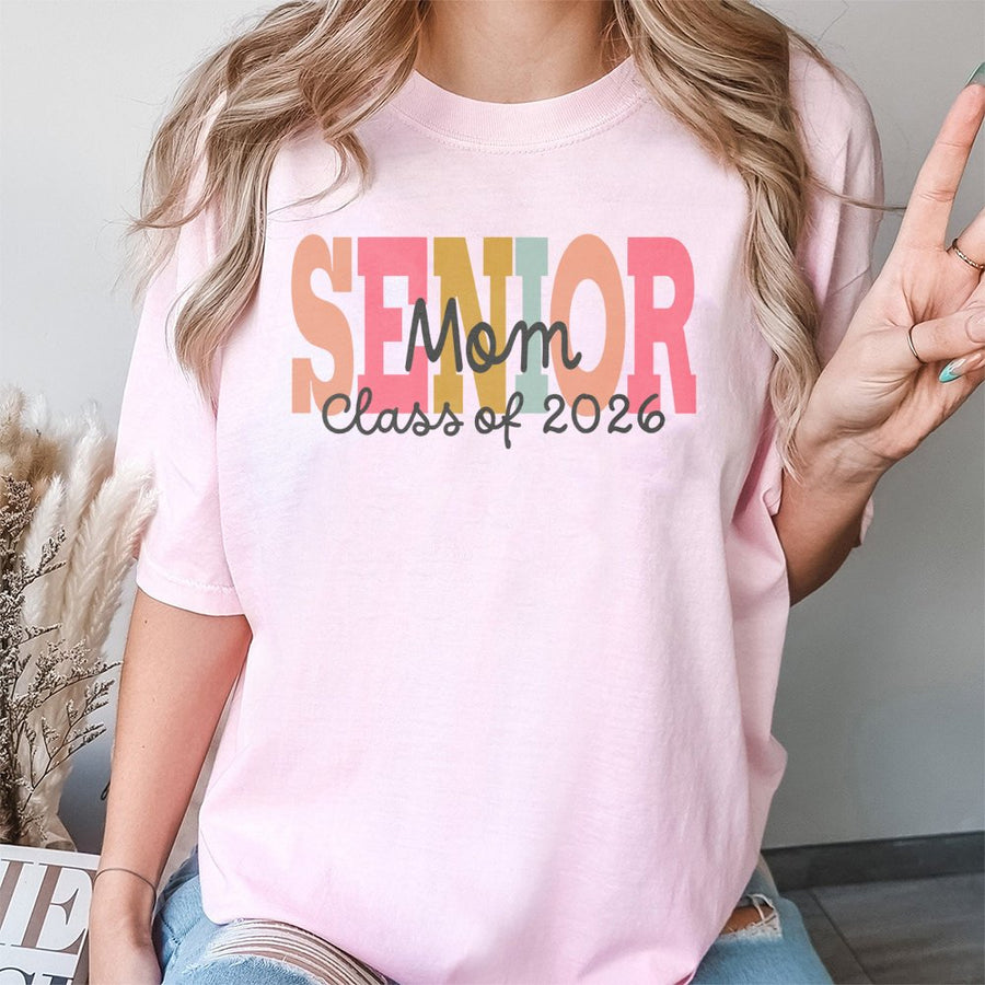 Senior Mom Class of 2026 T-Shirt | Retro Colorful Graphic Design | Soft 100% Cotton Premium Tee | Proud Graduation Gift for Mom