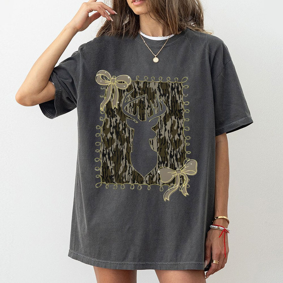 Deer Camo Bow T-Shirt | Preppy Coquette Aesthetic Hunting Print | 100% Cotton Premium Tee | Cute Fall Gift For Women And Hunters