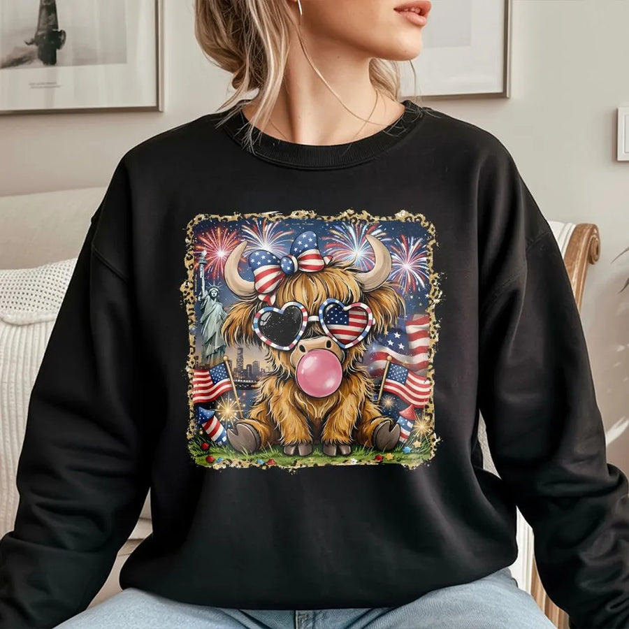 4th of July Highland Cow Sweatshirt | Patriotic American Flag & Leopard Print Graphic | Soft Cotton Blend | Western USA Outfit Gift for Women