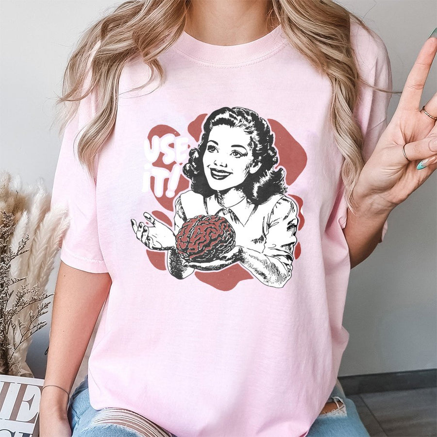 Use It Brain T-Shirt | Retro 1950s Ad Parody Graphic Tee | 100% Premium Cotton | Funny Sarcastic Gift for Thinkers and Intellectuals