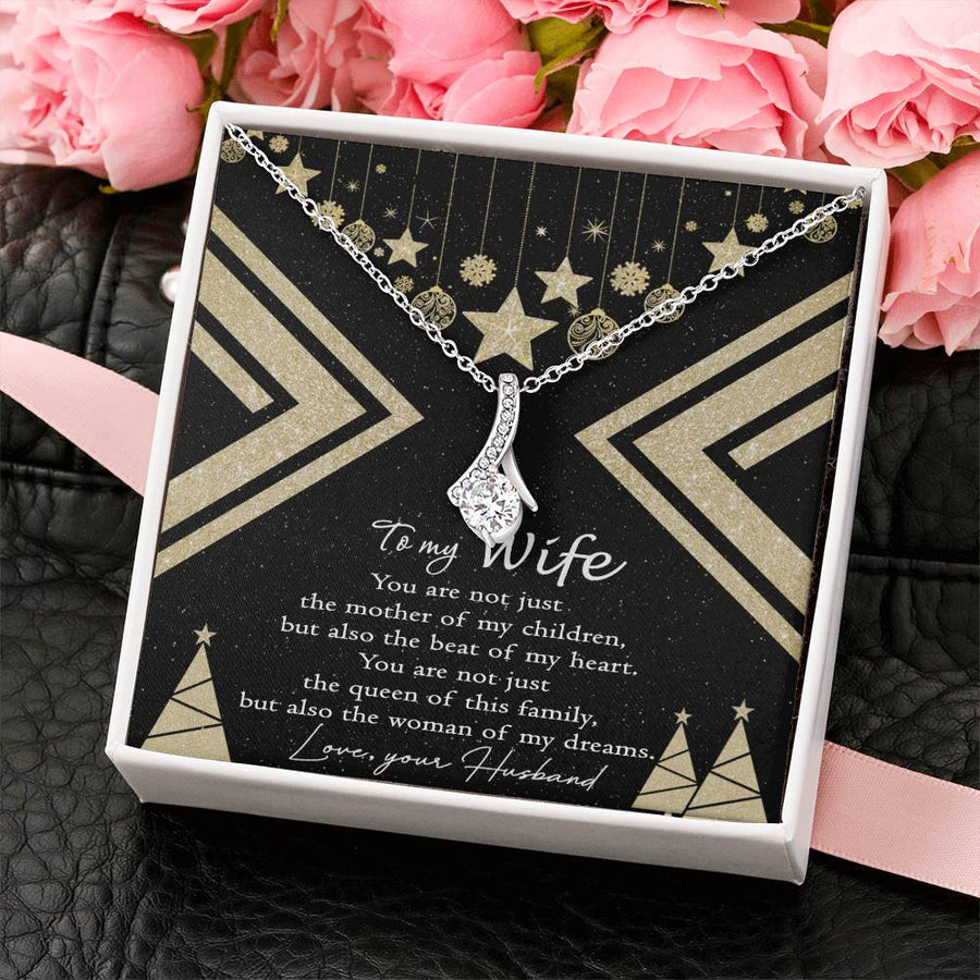 Queen of This Family To My Wife Necklace 18K Yellow Gold Finish Black & Gold Star Card Jewelry Dream Woman Gift from Husband
