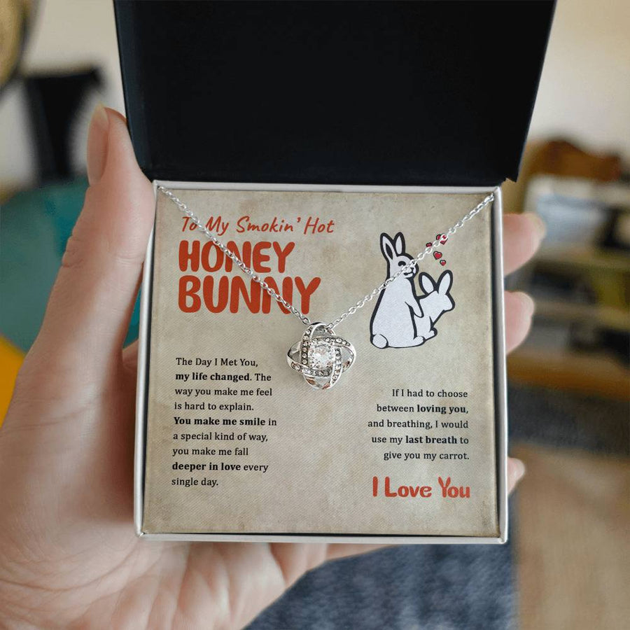 To My Smokin Hot Honey Bunny Day Met You Life Changed 14K Gold Love Knot Necklace Jewelry Romantic Gift for Wife Anniversary