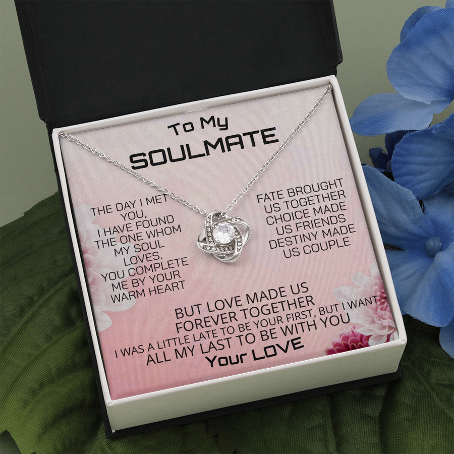 FOREVER TOGETHER NECKLACE.