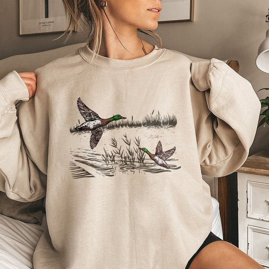 Mallard Duck Sweatshirt | Vintage Style Waterfowl Graphic | Premium Cotton Blend Crewneck | Nature Lover Gift for Bird Hunters