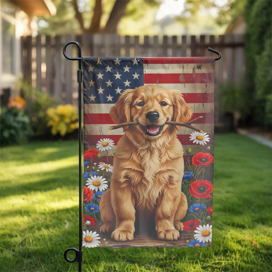 Drapeau de jardin patriotique avec Golden Retriever | Adorable chiot avec drapeau américain vintage | Polyester double face résistant aux intempéries | Cadeau pour les amoureux des chiens, décoration de jardin pour le 4 juillet