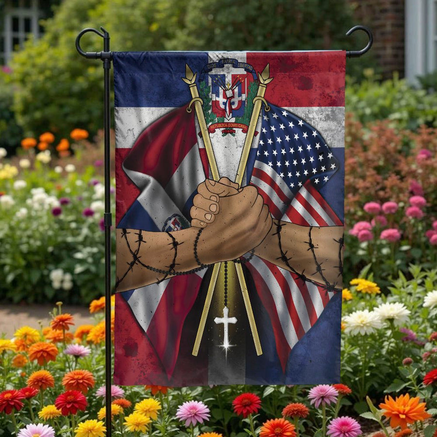 Dominican American Garden Flag | Dominican & USA Handshake Unity | Double Sided Weather-Resistant Polyester | Patriotic Yard Decor Gift