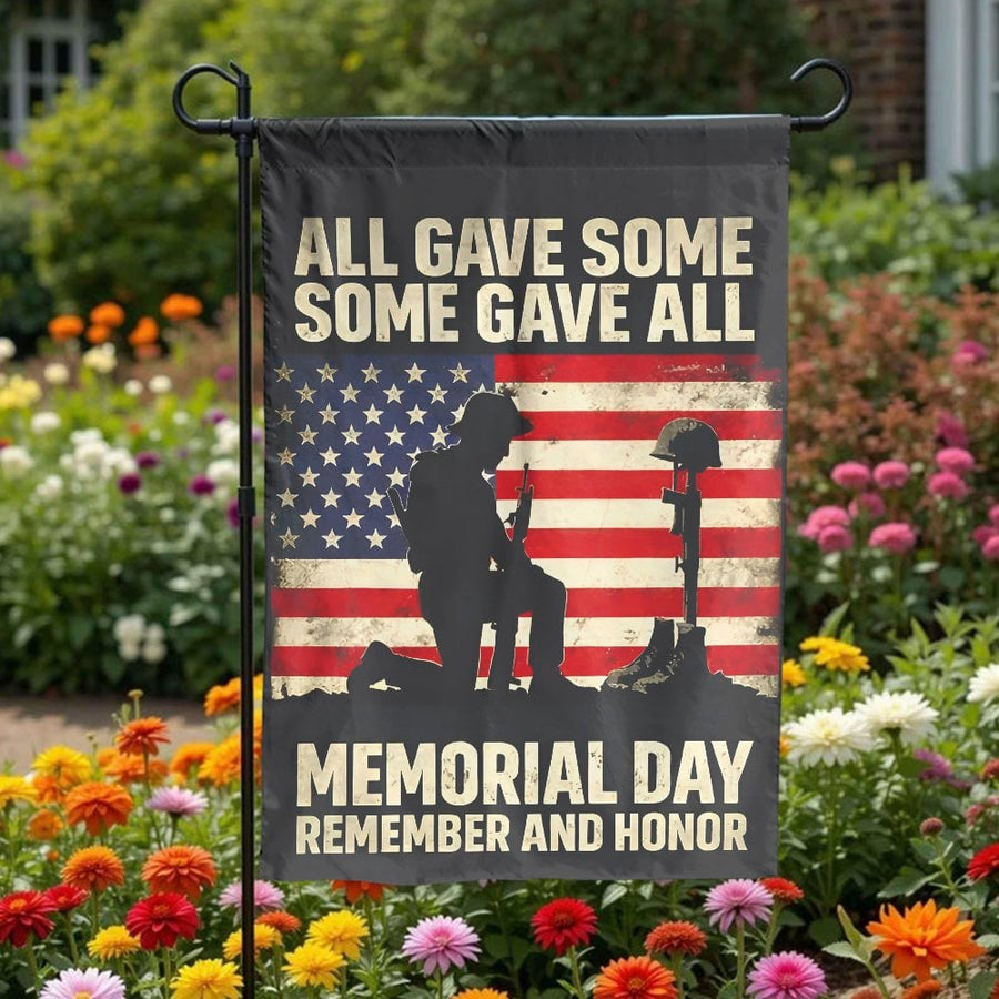 Memorial Day Garden Flag | Kneeling Soldier American Flag Design | Double-Sided Weatherproof Fabric | Patriotic Yard Decor Gift for Veterans