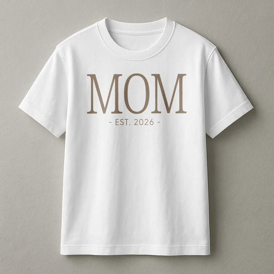 Mom Est 2026 T-Shirt | Minimalist Pregnancy Announcement Crewneck | Cozy Unisex Pullover | Gift for Expecting Mother