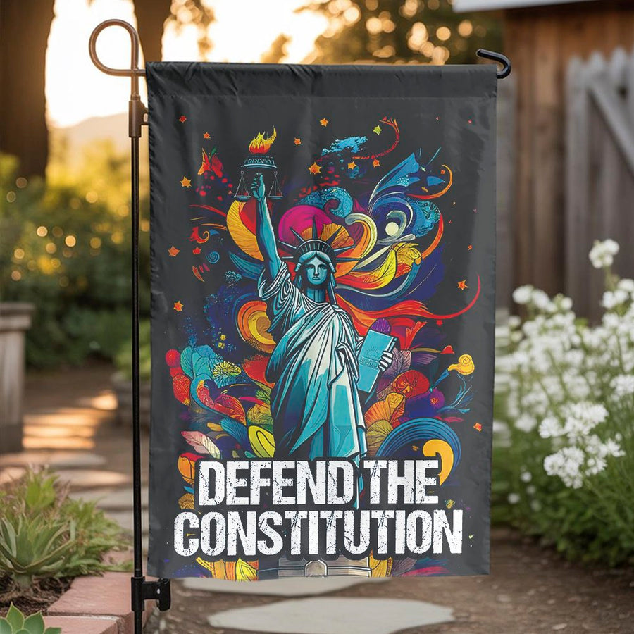 Defend The Constitution Garden Flag | Patriotic Statue Of Liberty Yard Decor | Weather-Resistant Premium Polyester | Gift For History Lovers