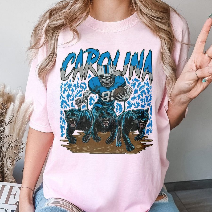 Carolina Panther Football Skull Vintage T-Shirt Game Day Graphic T-Shirt Unisex Soft Fabric Classic Menswear Ribbed