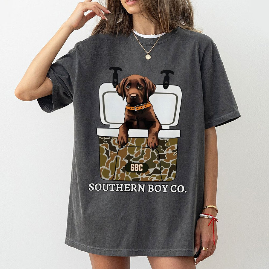 Chocolate Labrador T-Shirt | Camo Cooler Dog Graphic Design | Premium 100% Cotton Tee | Gift for Dog Lovers & Southern Outdoorsmen