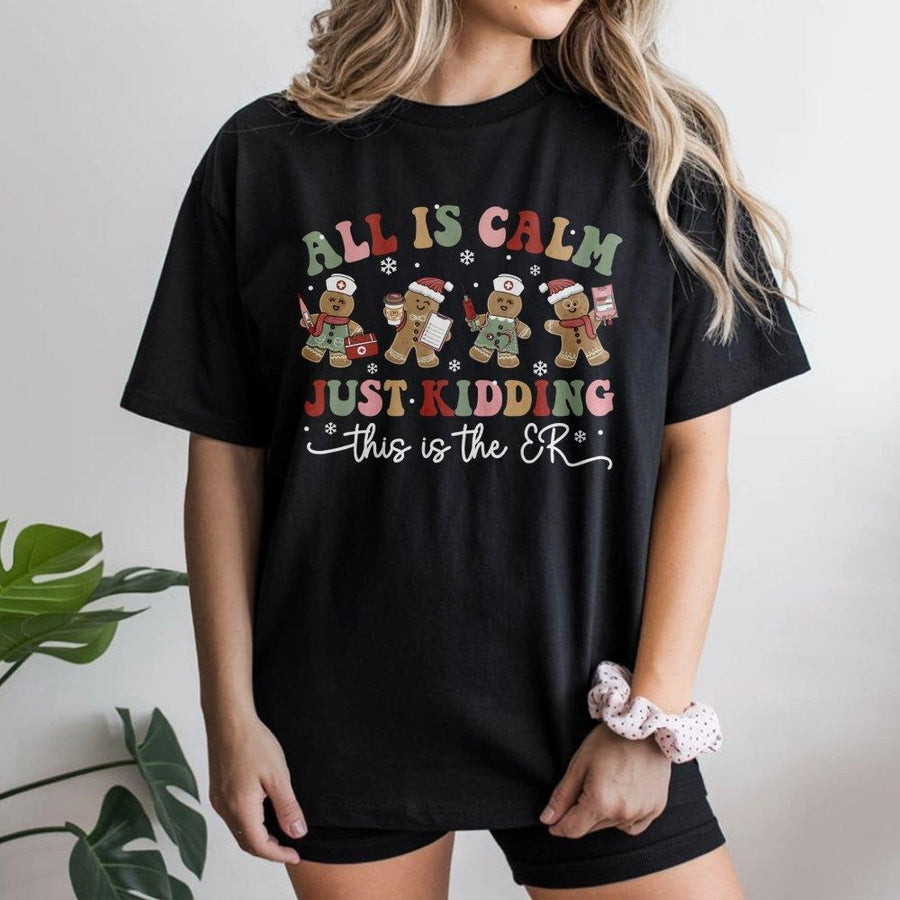 ER Nurse Christmas T-Shirt | Funny Gingerbread Medical Staff Graphic | 100% Soft Cotton Tee | Holiday Gift for Emergency Room Nurses
