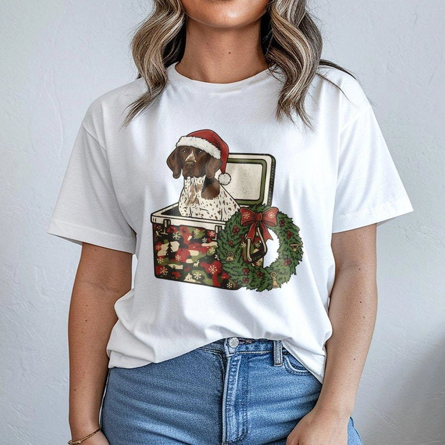German Shorthaired Pointer Christmas T-Shirt | Festive Dog in Gift Box Graphic | Premium Cotton Unisex Tee | Holiday Gift for Dog Lovers