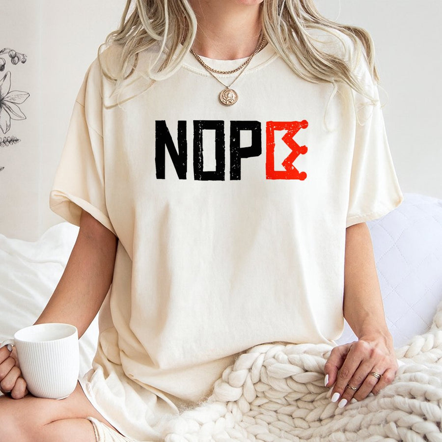 No Kings T-Shirt | Anti-Authoritarian Protest Graphic | 100% Soft Cotton Premium Tee | Unisex Statement Gift for Activists