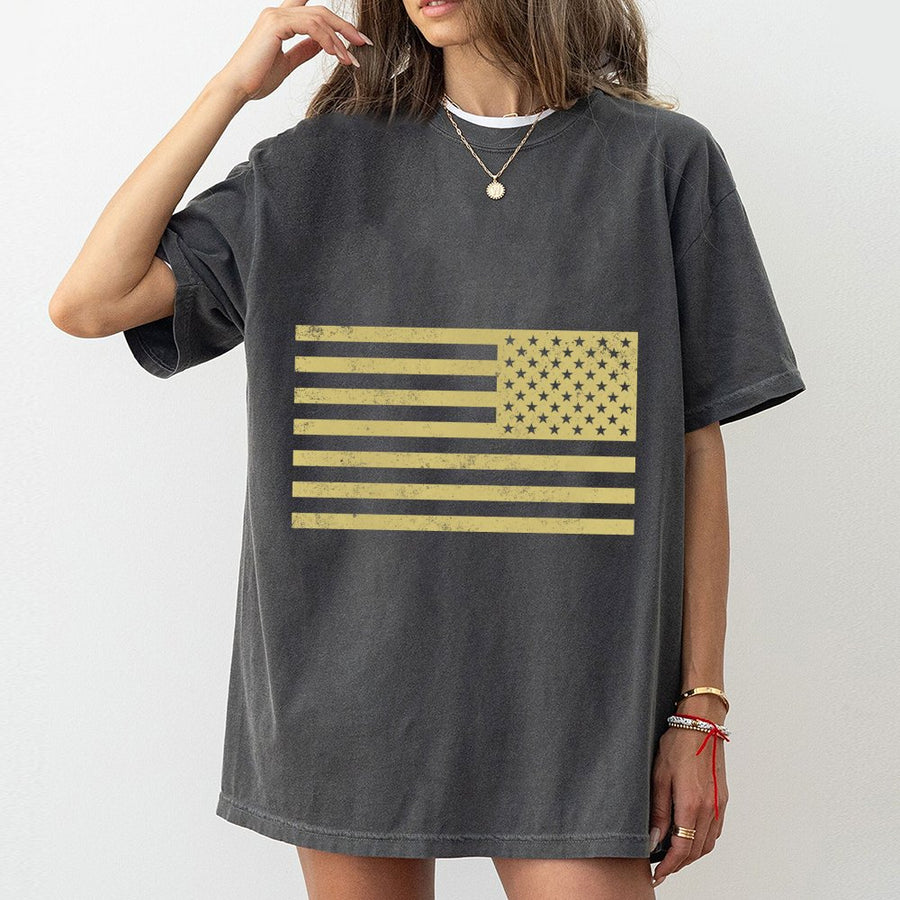 Distressed American Flag T-Shirt | Vintage Style USA Patriot Graphic | Premium Soft Cotton | Patriotic Gift For Men And Women