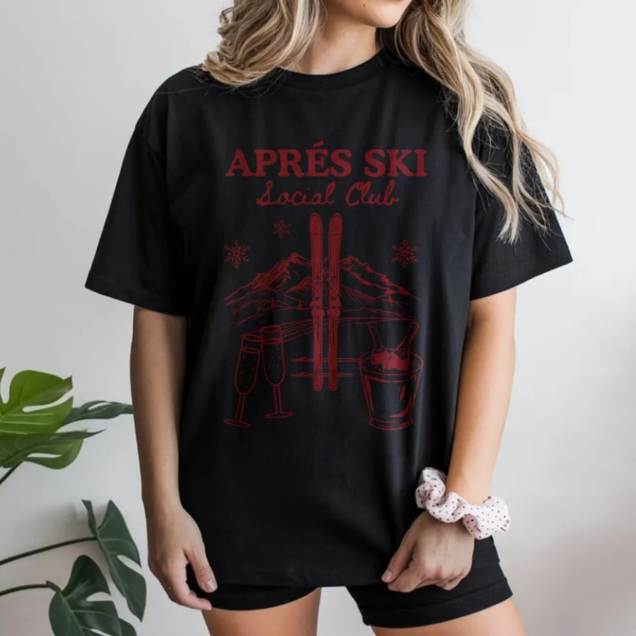 Après Ski Social Club T-Shirt | Retro Winter Mountain Graphic | Premium 100% Cotton | Perfect Gift for Skiers and Snowboarders