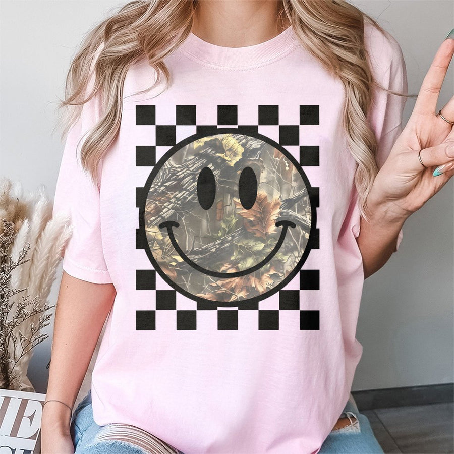 Camo Smiley Face T-Shirt | Retro Checkered Graphic Print | 100% Cotton Premium Tee | Trendy Streetwear Gift for Men and Women