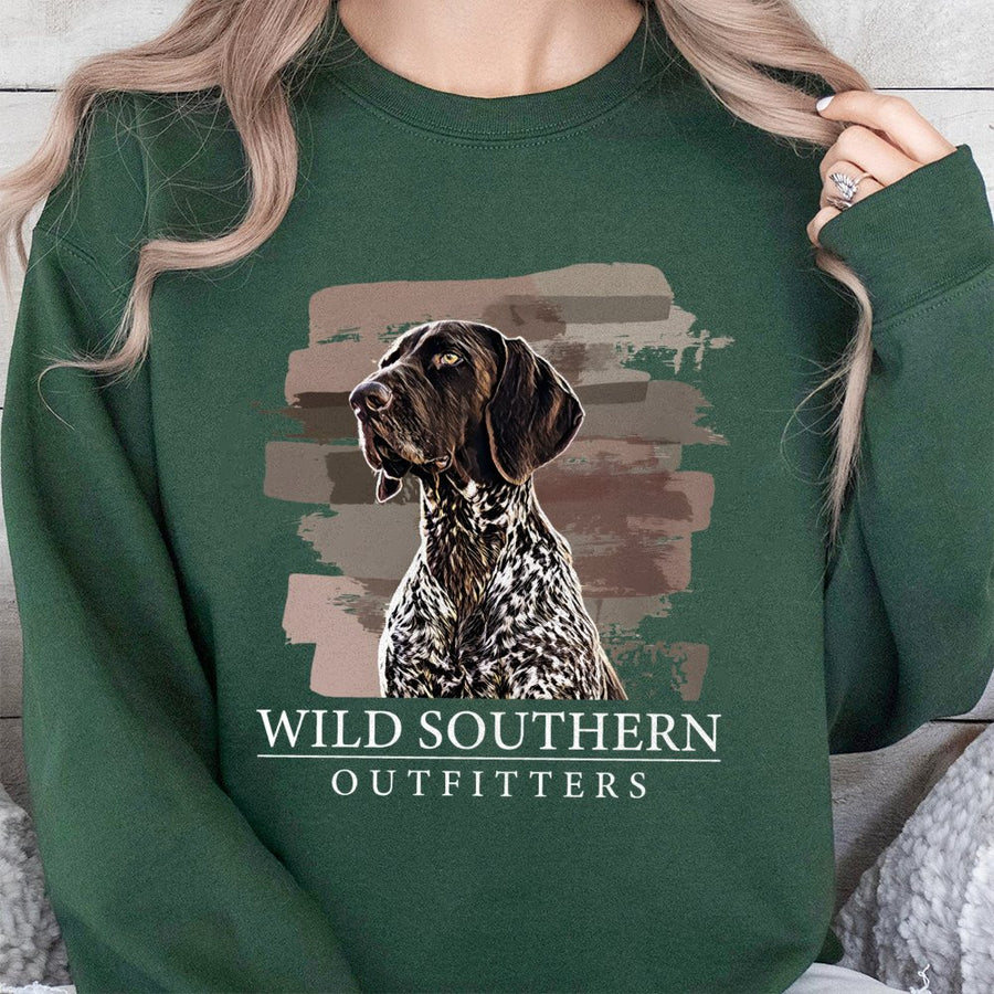 German Shorthaired Pointer Sweatshirt | Rustic Hunting Dog Graphic | Premium Cotton Blend Crewneck | Unisex Country Style Gift for Dog Lovers