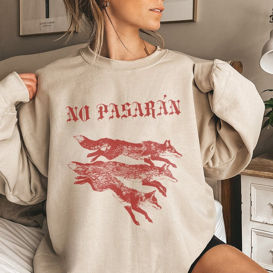 No Pasarán Sweatshirt | Anti-Fascist Three Foxes Graphic | Premium Cotton Blend Crewneck | Unisex Protest Gift for Activists