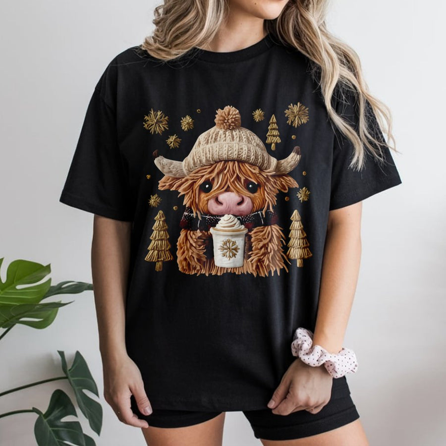 Highland Cow Christmas T-Shirt | Cute Winter Coffee Graphic Tee | Soft Premium Cotton Shirt | Festive Holiday Gift for Women and Teens