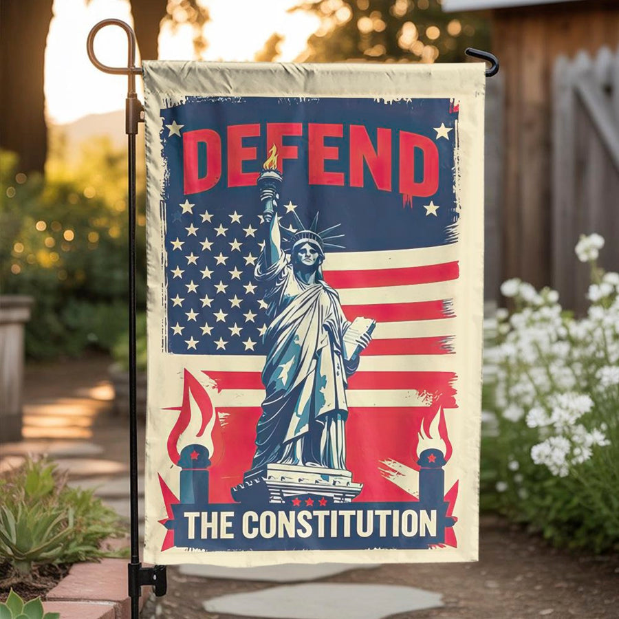 Defend The Constitution Garden Flag | Patriotic Statue Of Liberty Yard Decor | Weather-Resistant Polyester | American Pride Outdoor Gift