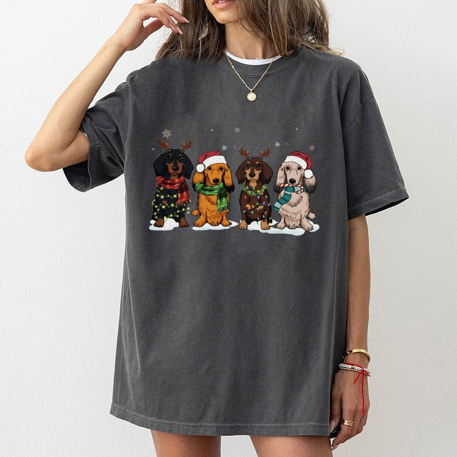 Dachshund Christmas T-Shirt | Festive Wiener Dog Holiday Graphic | Premium Cotton Unisex Tee | Cute Dog Lover Gift