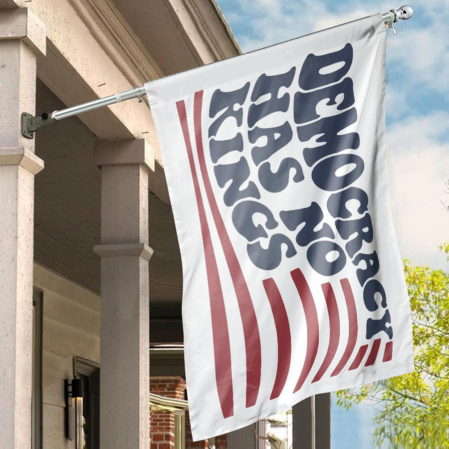 Democracy Has No Kings House Flag | Retro Patriotic Statement Banner | Weather-Resistant Premium Polyester | Outdoor Garden Decor Gift
