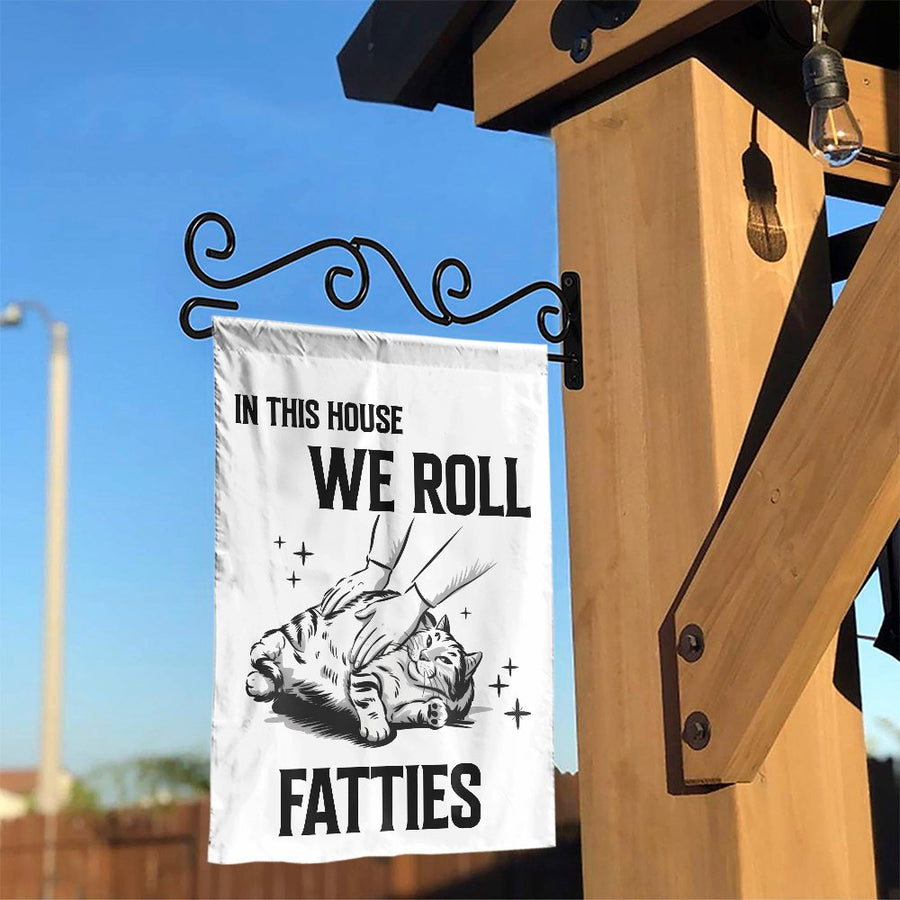Funny Cat Garden Flag | In This House We Roll Fatties Cute Chubby Kitty Decor | Premium Weather-Resistant Polyester | Gift for Cat Lovers