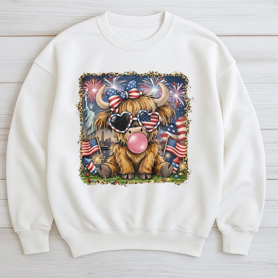 4th of July Highland Cow Sweatshirt | Patriotic American Flag & Leopard Print Graphic | Soft Cotton Blend | Western USA Outfit Gift for Women
