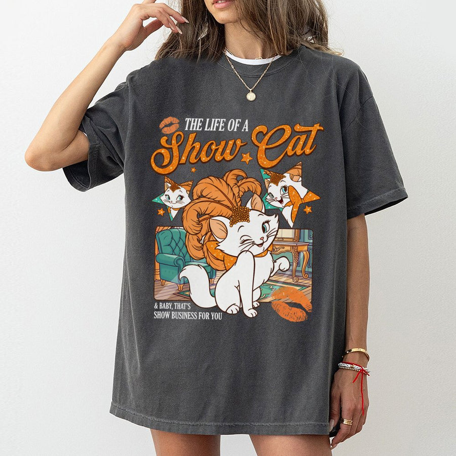 Show Cat Graphic T-Shirt | Cute Retro Theatre Kitten Design | 100% Premium Cotton Tee | Funny Pet Lover Gift for Women and Men