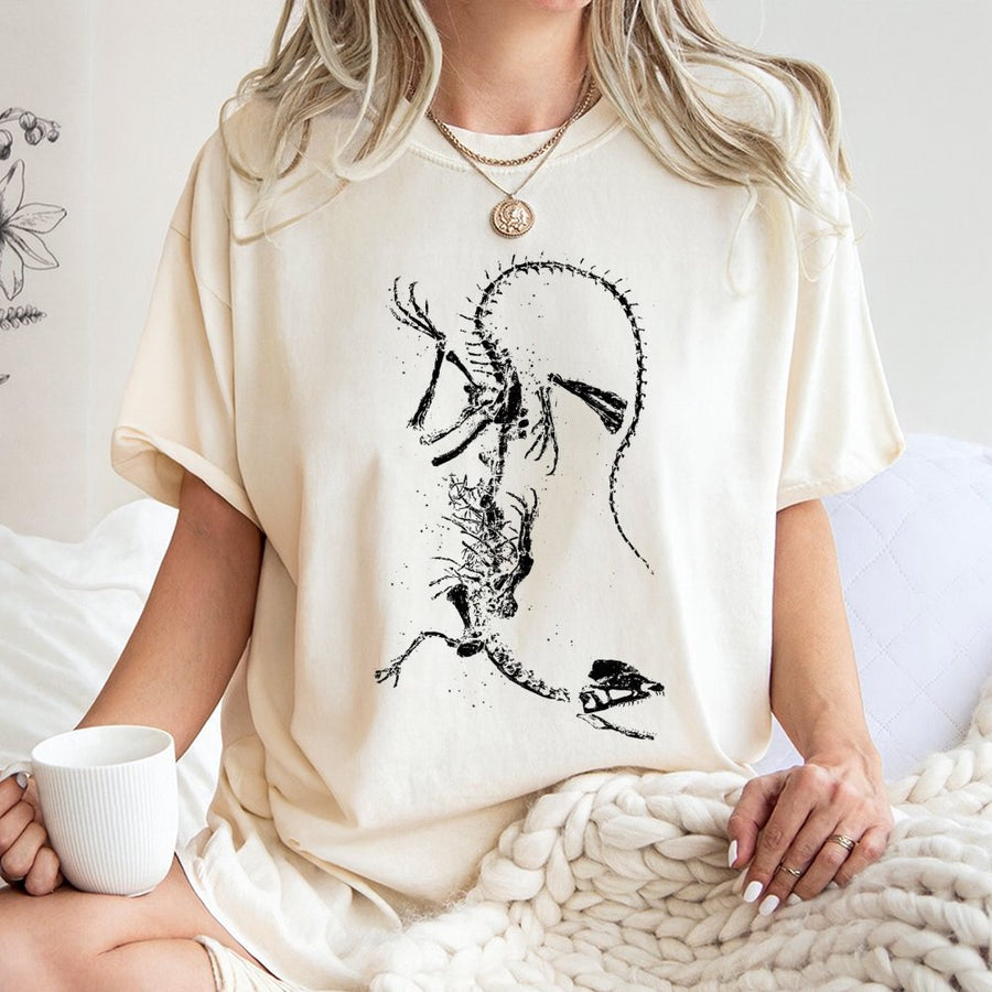 Dinosaur Skeleton Graphic T-Shirt | Distressed Fossil Illustration | Premium Soft Cotton | Paleontology Gift for Science Lovers and Fossil Collectors