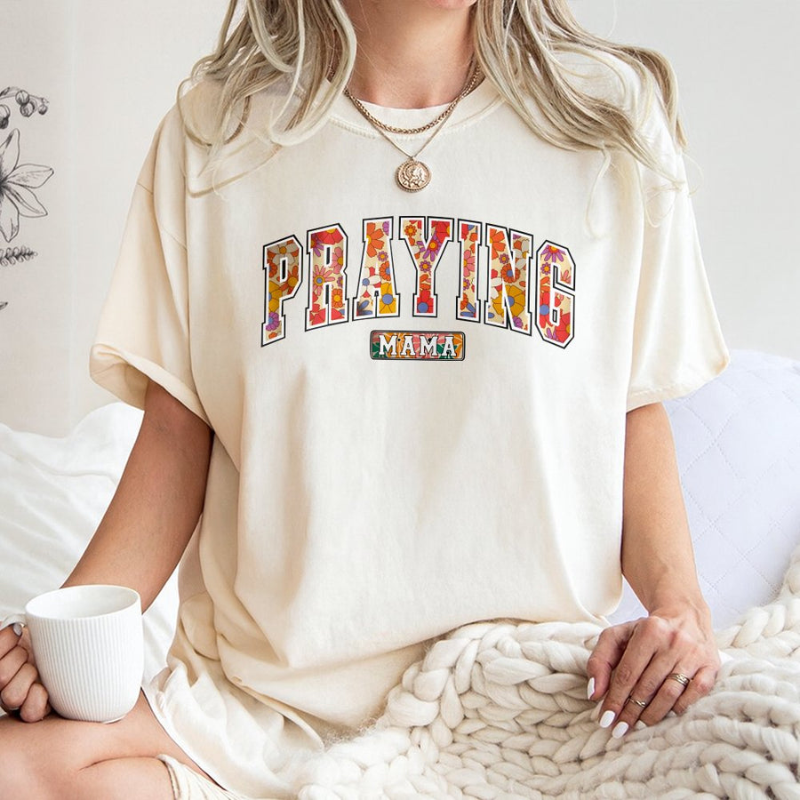 Praying Mama T-Shirt | Retro Floral Lettering Graphic Design | 100% Cotton Premium Quality | Christian Mom Mother's Day 2026 Gift