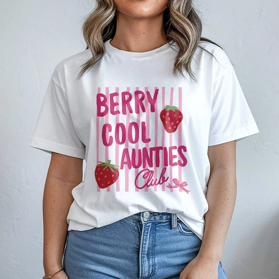 Cool Aunt T-Shirt | Berry Cool Aunties Club Strawberry Pun | Premium Comfort Colors Tee | Gift for New Auntie, Godmother, Sister, Pregnancy Announcement