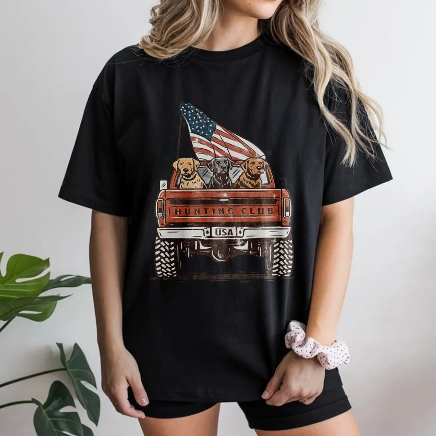 Patriotic Hunting Dogs T-Shirt | Vintage Truck with Labradors & US Flag | Soft Cotton Blend | Gift for Hunters and Dog Lovers