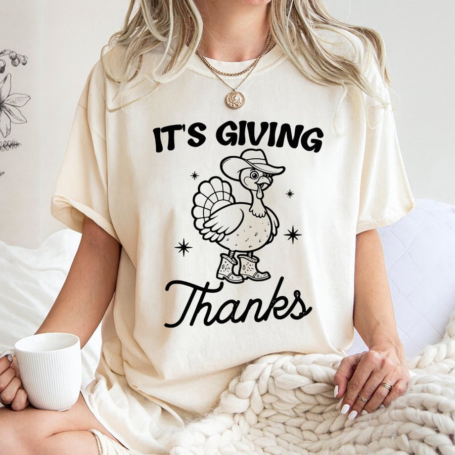 It's Giving Thanks T-Shirt | Cowboy Turkey Graphic Tee | 100% Cotton Premium Quality | Funny Thanksgiving Gift for Family