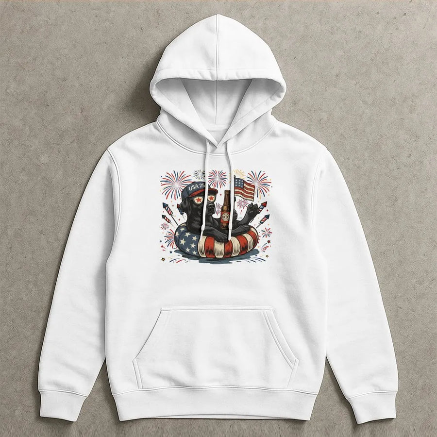 Sweat à capuche patriotique USA 250 pour chien | Labrador noir amusant avec drapeau américain | Doux mélange coton-polyester | Cadeau unisexe du 4 juillet pour les amoureux des chiens
