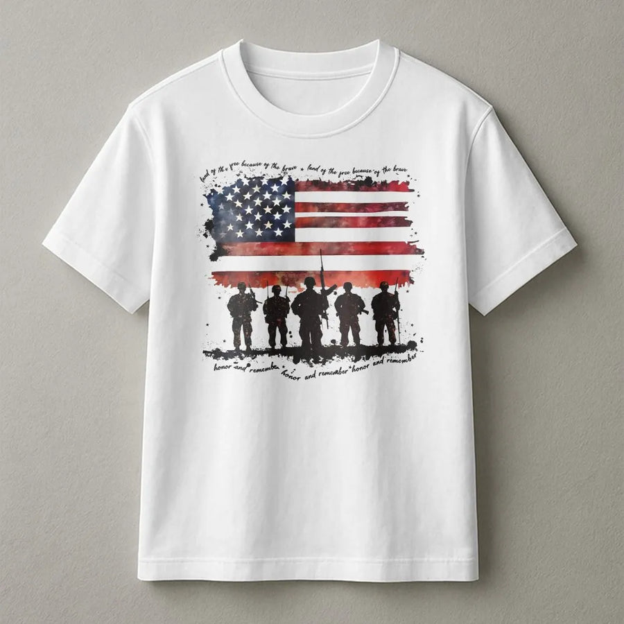 American Flag Soldier T-Shirt | Distressed Veteran Tribute Graphic | Premium Comfort Colors Tee | Memorial Day Gift for Patriots