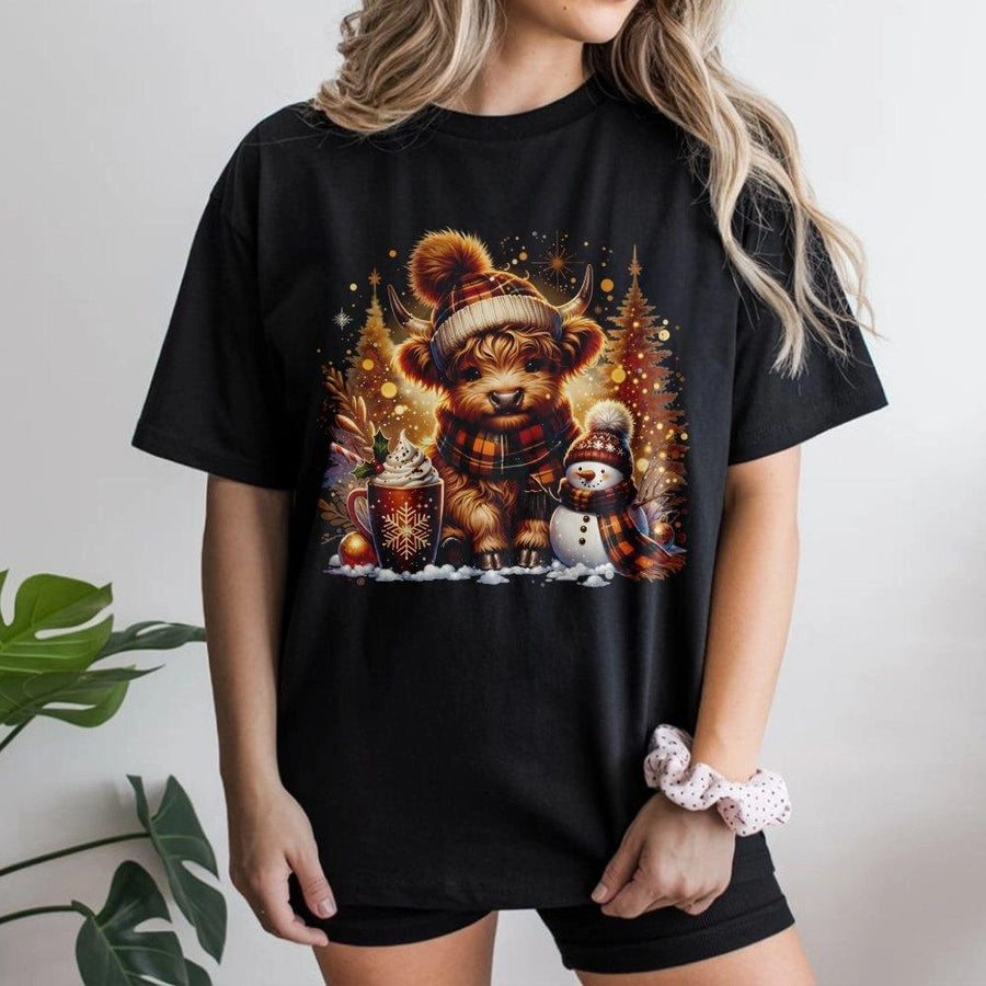 Highland Cow Christmas T-Shirt | Cozy Winter Holiday Graphic Tee | 100% Soft Cotton Premium Apparel | Festive Gift for Animal Lovers & Cow Enthusiasts