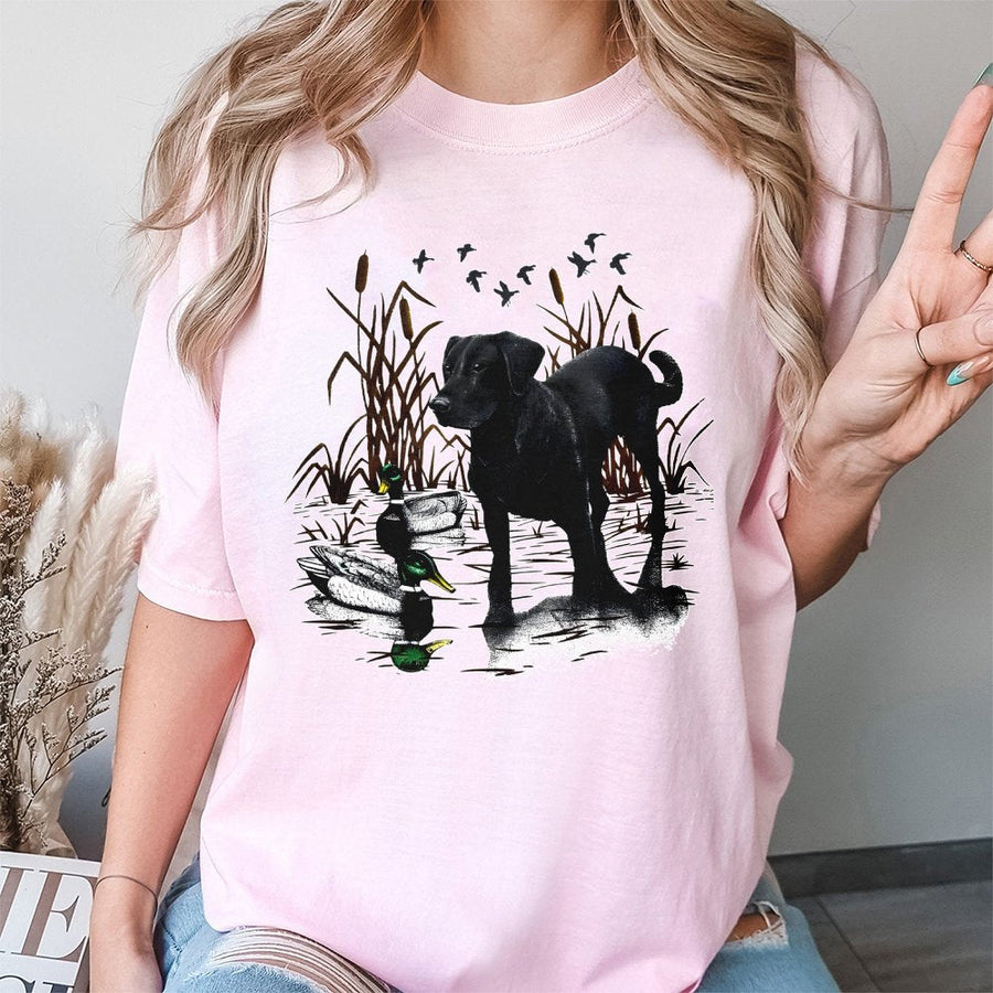 Black Labrador Retriever T-Shirt | Duck Hunting Nature Graphic Tee | Premium 100% Cotton | Wildlife Art Lover Gift for Men and Women