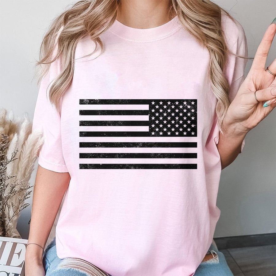 Distressed American Flag T-Shirt | Vintage Style USA Patriot Graphic | Premium Soft Cotton | Patriotic Gift For Men And Women