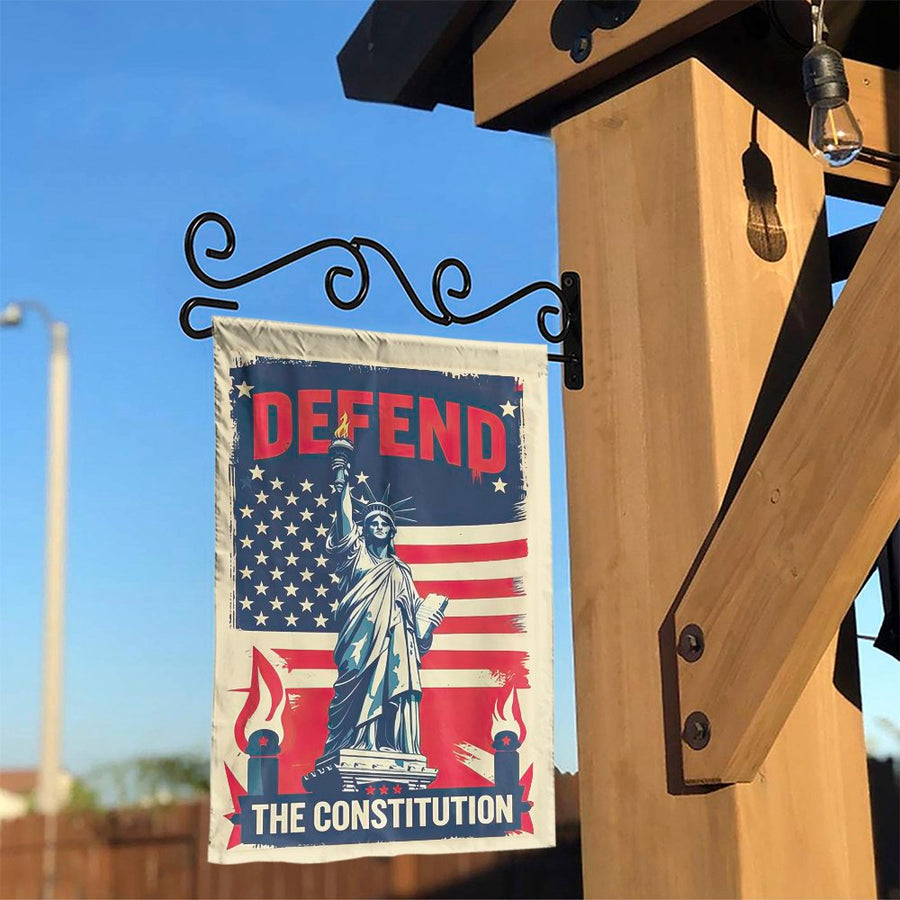 Defend The Constitution Garden Flag | Patriotic Statue Of Liberty Yard Decor | Weather-Resistant Polyester | American Pride Outdoor Gift