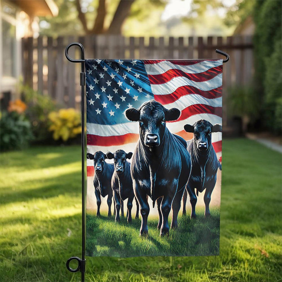 Black Angus Cattle Garden Flag | Patriotic American Flag Farmhouse Decor | Weather-Resistant Polyester | Gift for Cattle Ranchers and Farmers