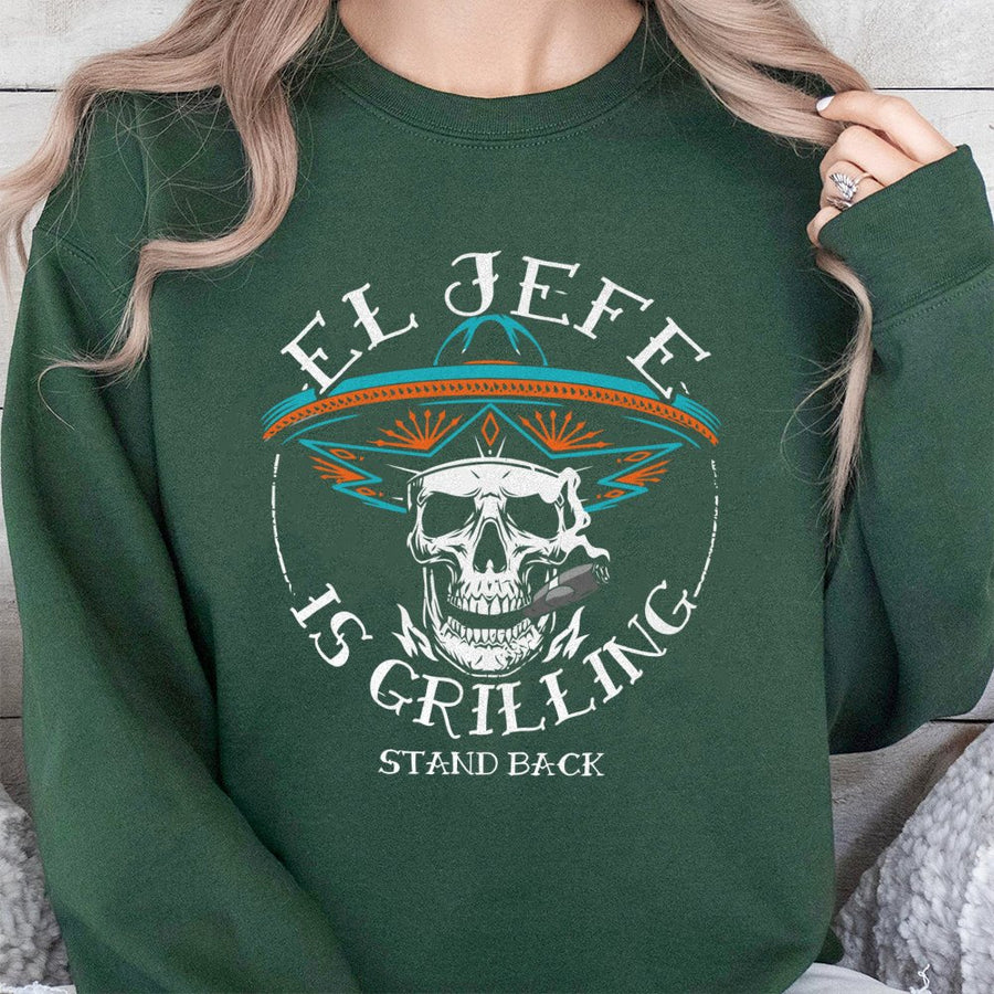 El Jefe Is Grilling Sweatshirt | Funny BBQ Skull Graphic With Sombrero | Premium Cotton Blend Crewneck | Gift For Pitmaster Dad & Grill Lovers