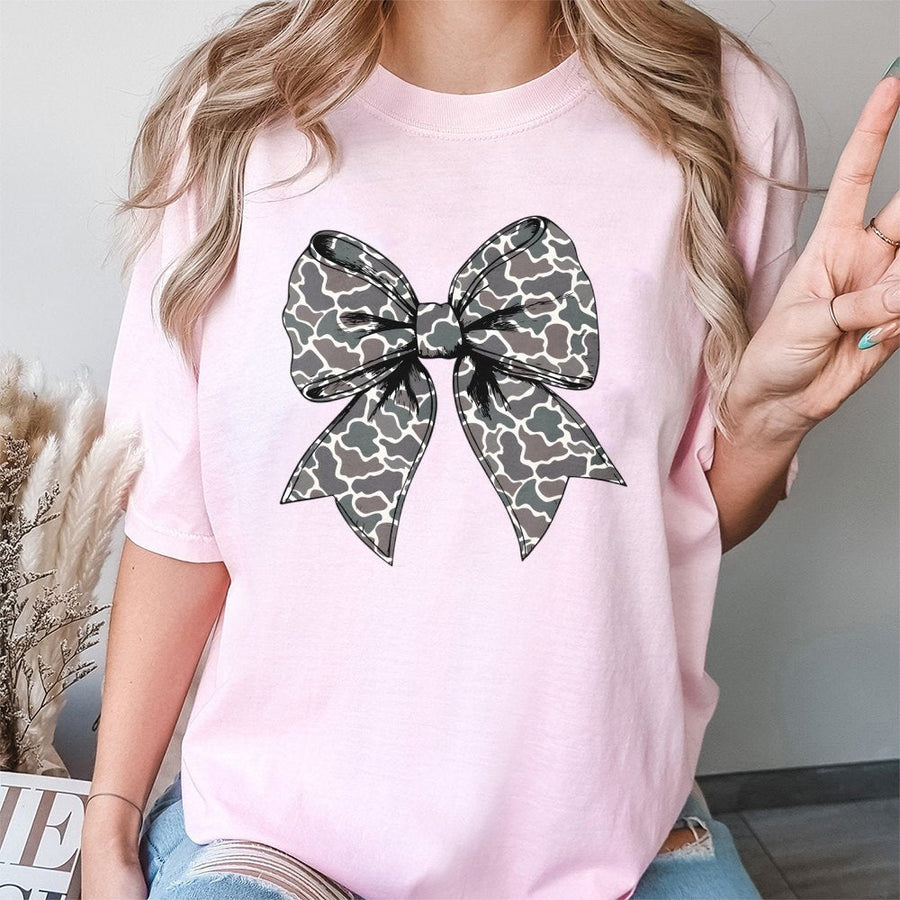 Camo Bow T-Shirt | Coquette Aesthetic Hunting Gift | Premium Soft Cotton Graphic Tee | Trendy Country Girl Style for Women