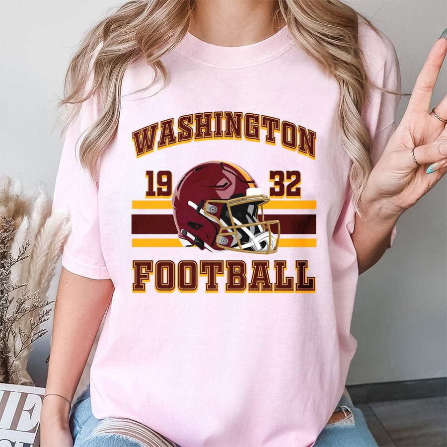 Washington Football T-Shirt For Mens Womens Football Helmet T-Shirt Washington Commander T-Shirt Fan Apparel Vintage Style