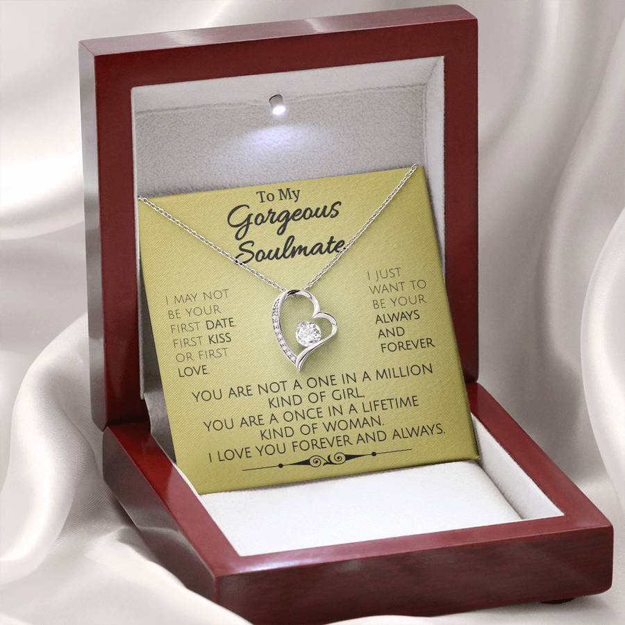 Gorgeous Soulmate - Beautiful Heart Necklace